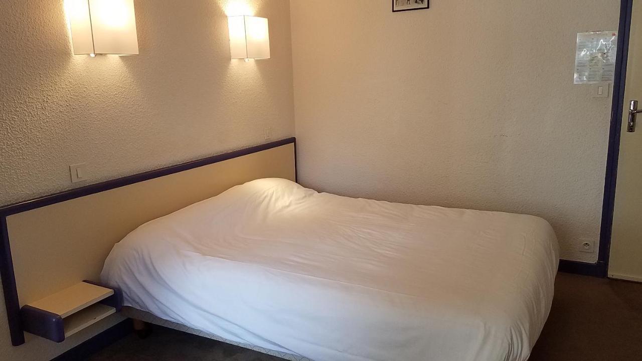 Hotel Des Roches แซ็ง-ฟลูร์ ภายนอก รูปภาพ